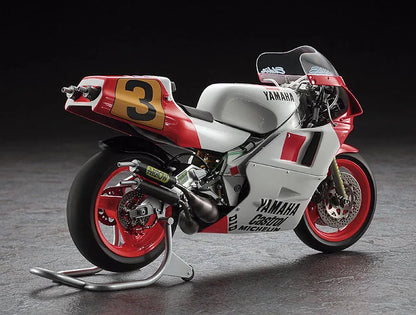Hasegawa 1:12 Yamaha YZR500 1988 WGP500 Champion Model Kit
