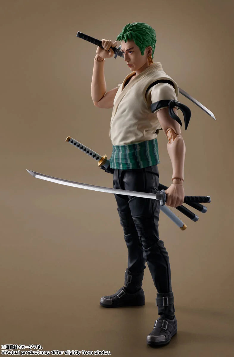 S.H. Figuarts Roronoa Zoro One Piece Action Figure