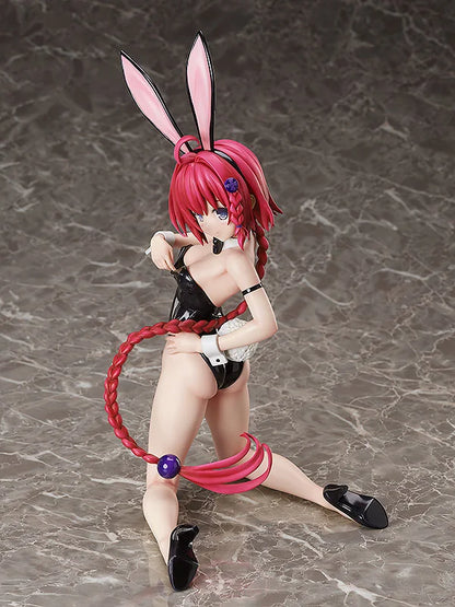 FREEing Mea Kurosaki Bare Leg Bunny Scale Figure