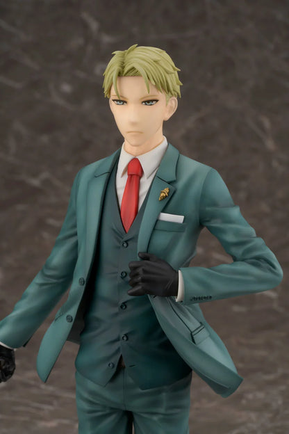 FuRyu SPY×FAMILY Loid Forger 1/7 Scale Figure