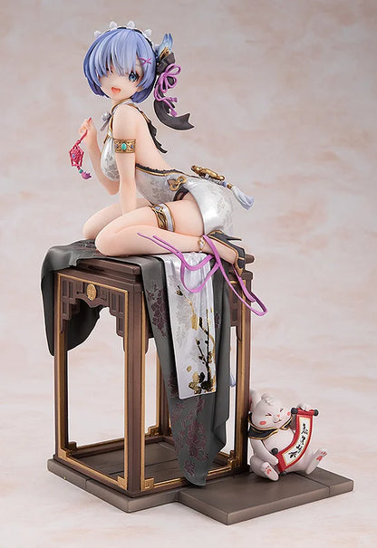 KADOKAWA Rem Graceful Beauty Scale Figure
