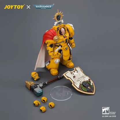 Imperial Fists Darnath Lysander with Thunder Hammer and Storm Shield