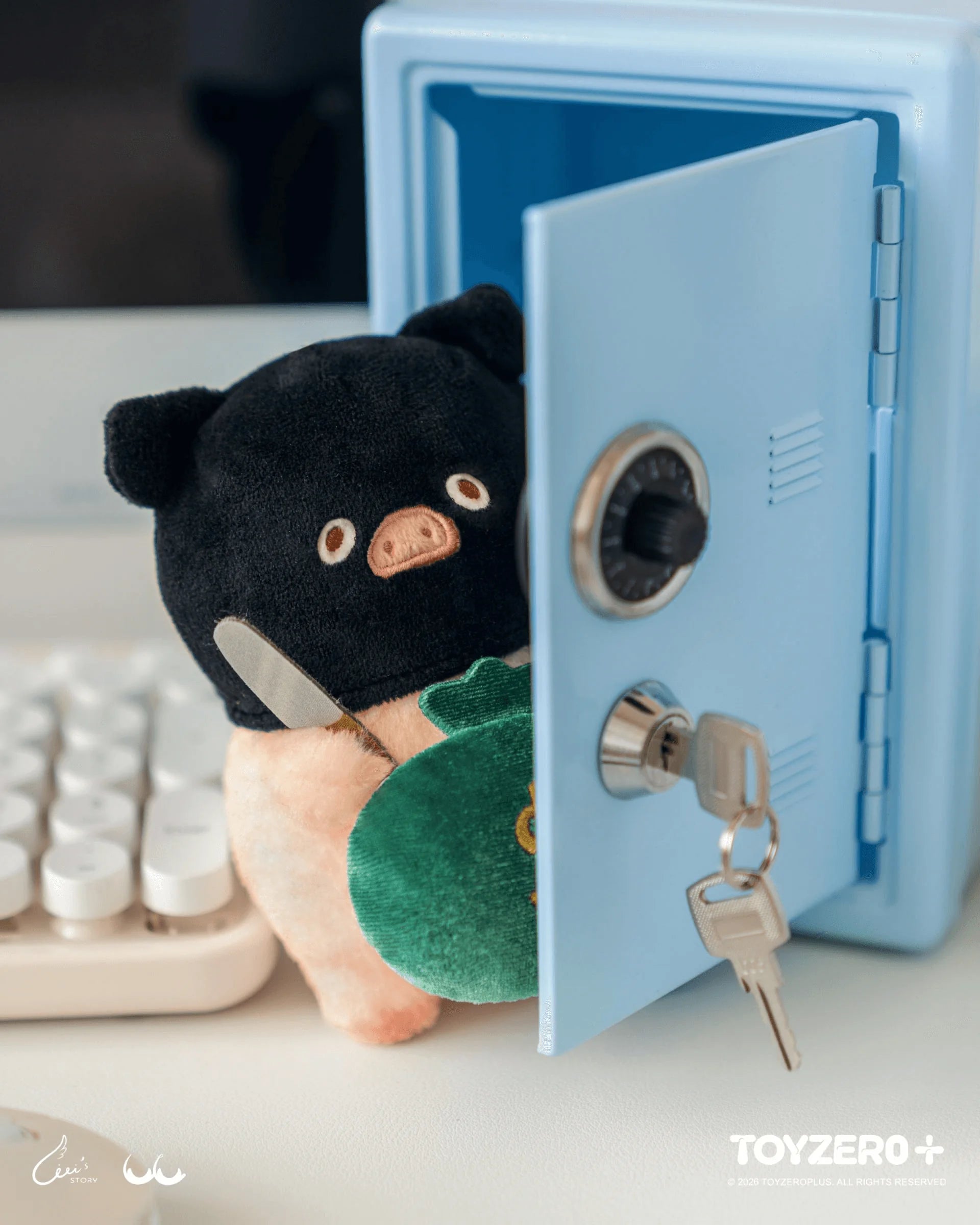 TOYZEROPLUS LuLu the Piggy Office Series Plush Keychain Blind Box