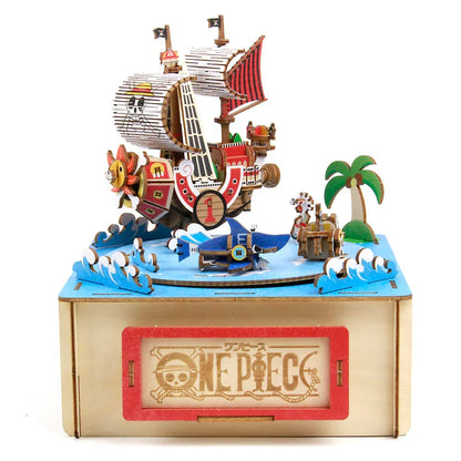 wa-gu-mi ONE PIECE Straw Hat Crew with Music Box