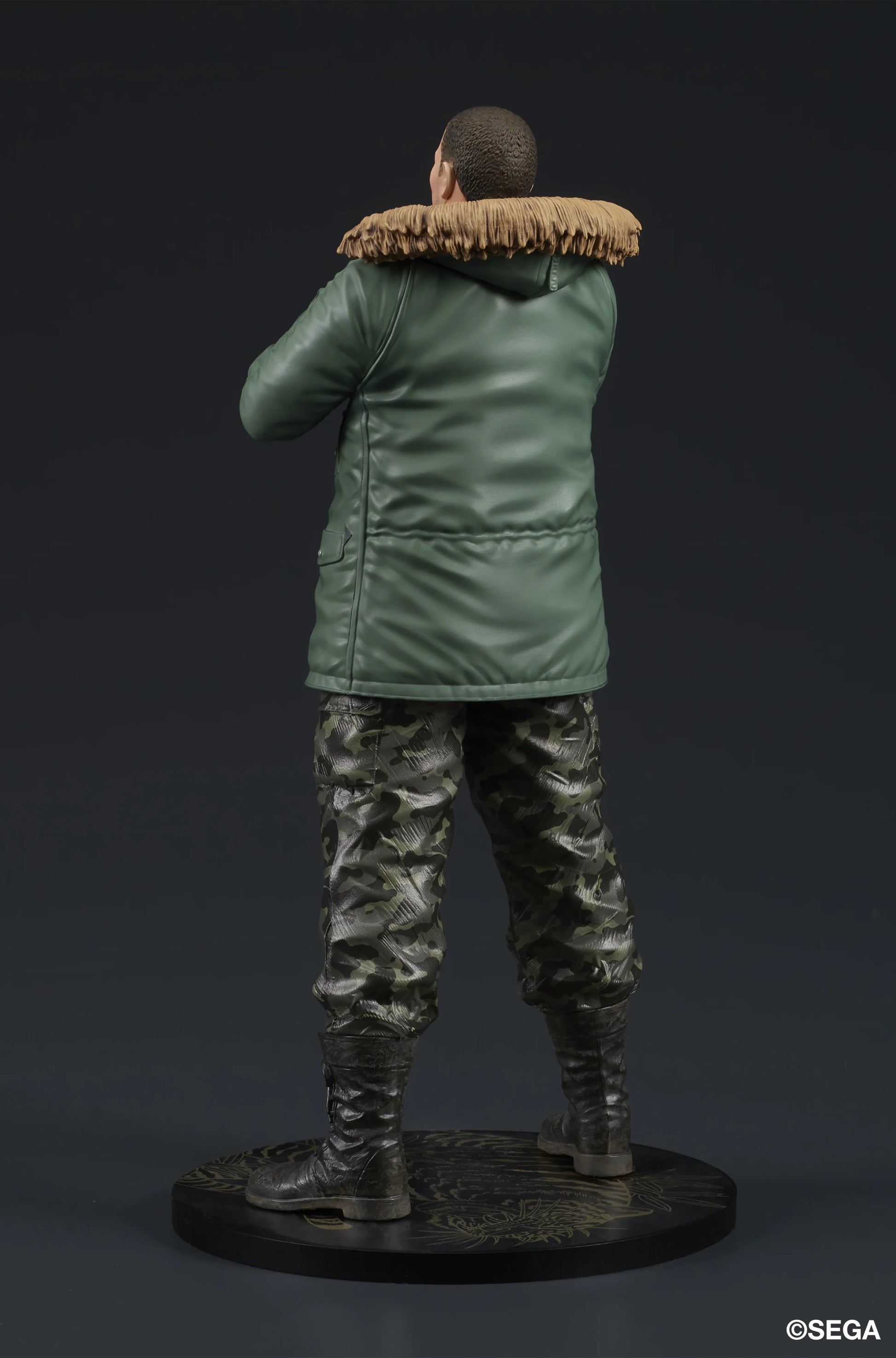 DIG Scale Figure Taiga Saejima Like a Dragon Statue