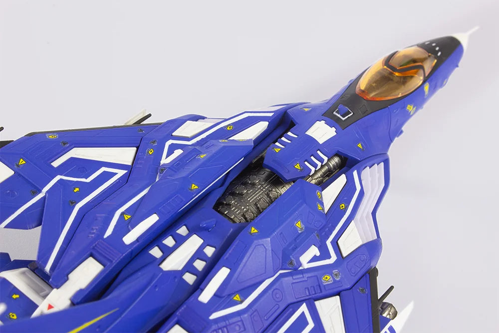 PLUM PMOA Azuma 2P Color Plastic Model Kit 1/100 Scale