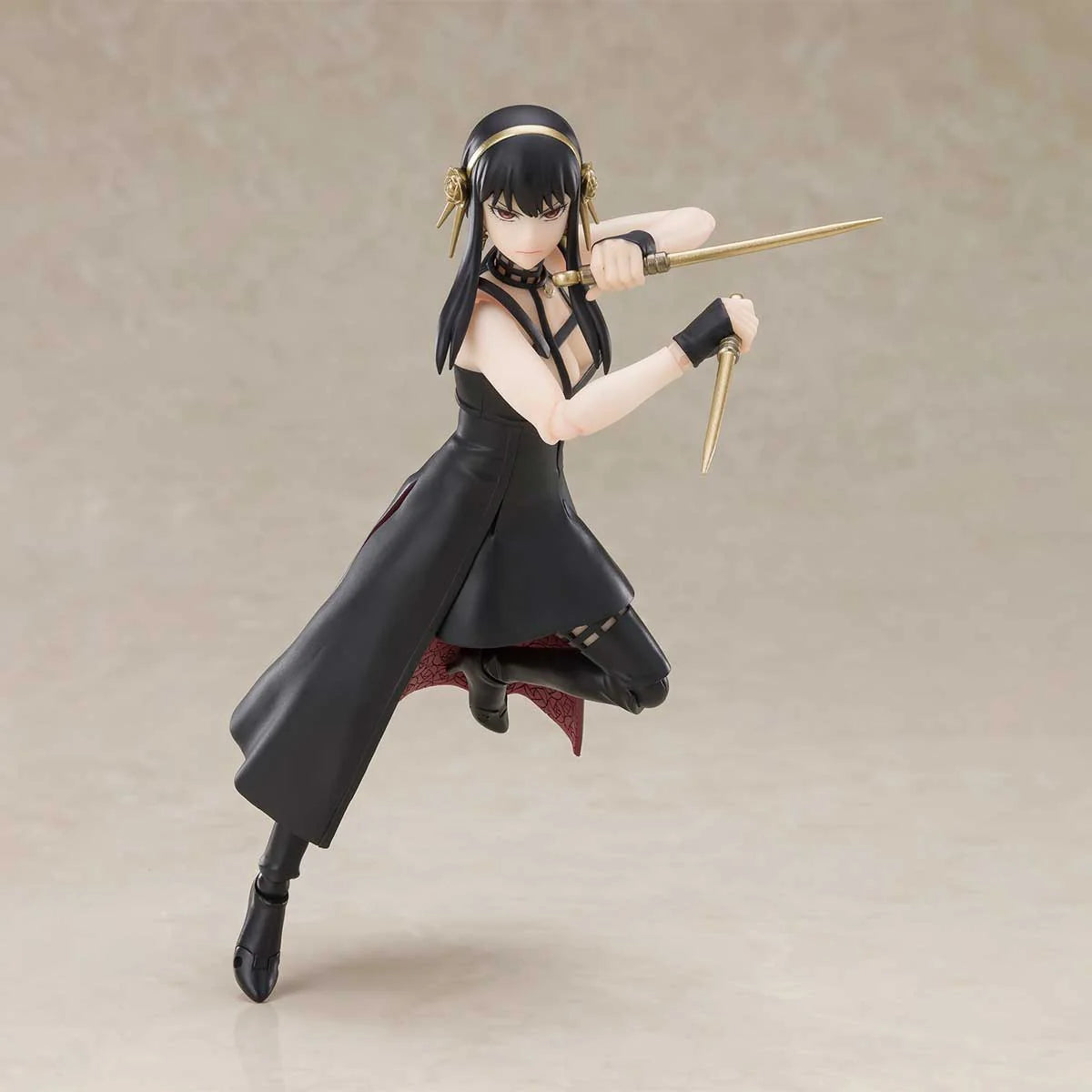 S.H. Figuarts Yor Forger SPY x FAMILY Action Figure