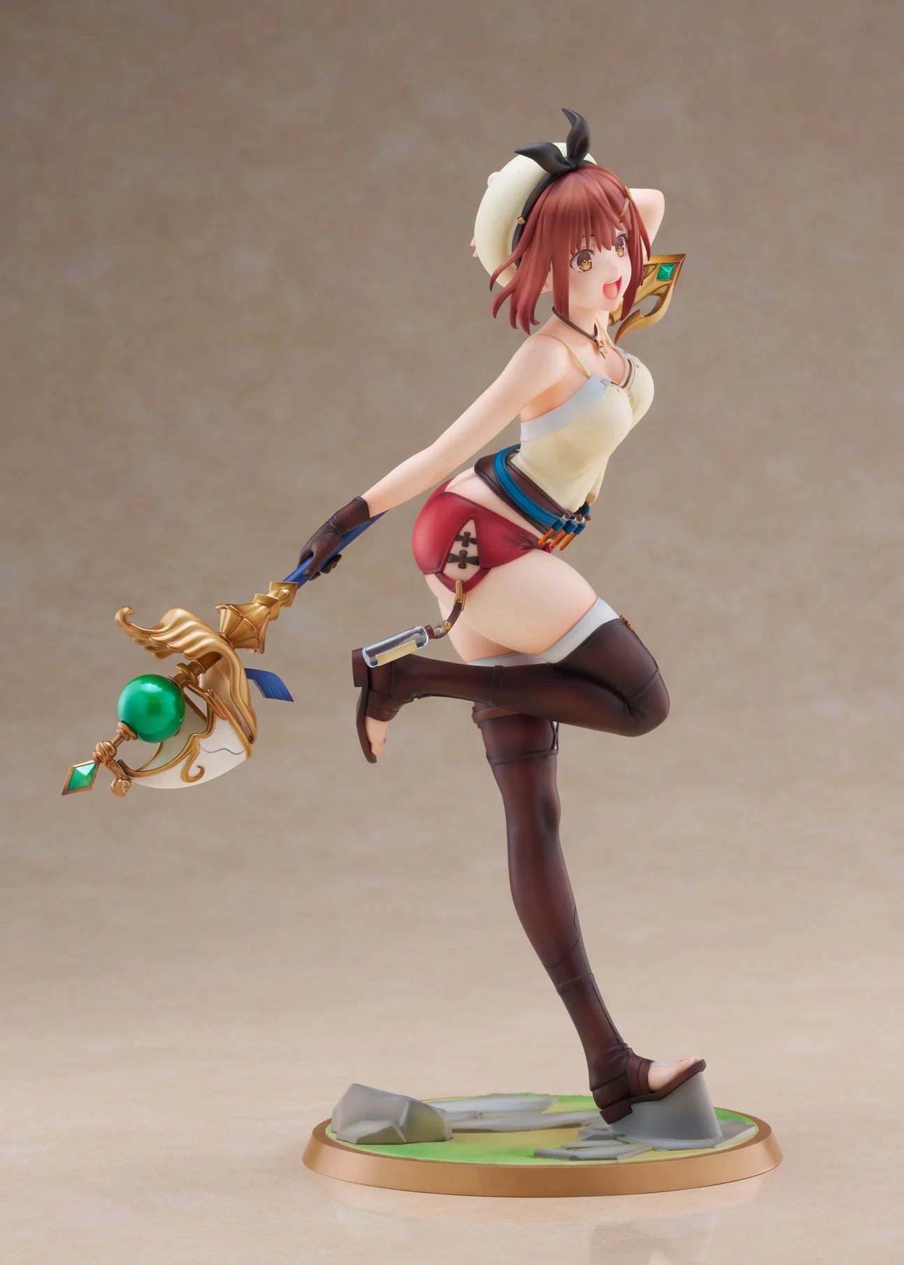 Claynel Reisalin Ryza Stout Summer Adventure 1/7 Scale Figure
