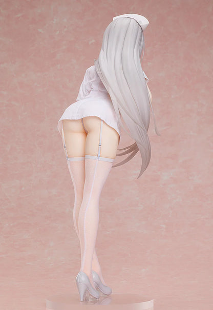 FREEing 1/4 Scale Figure Mia Nurse