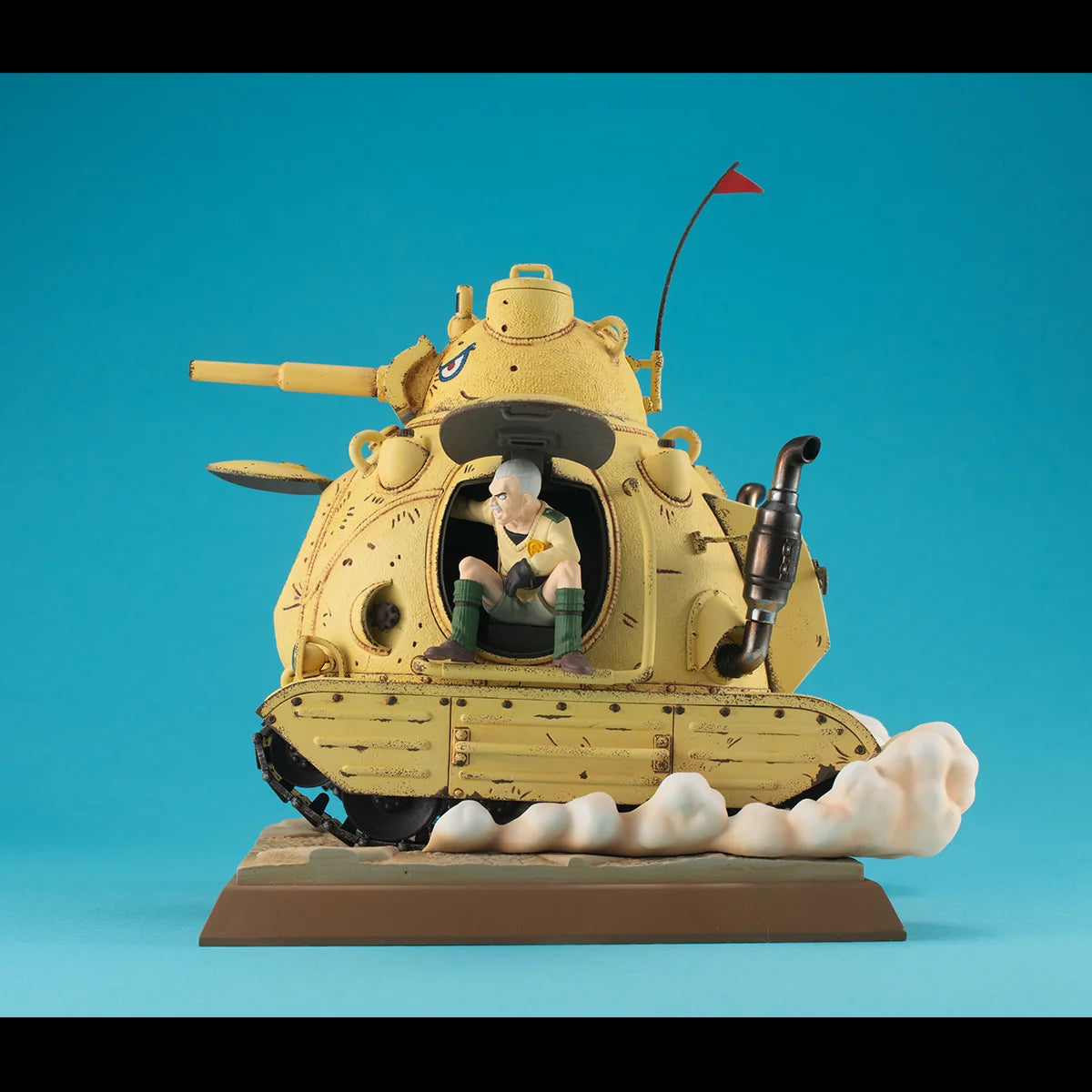 MegaHouse DESKTOP REAL McCOY Sand Land Royal Army Tank Corps No. 104 Figure Set