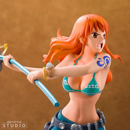 ONE PIECE - Nami SFC Figure