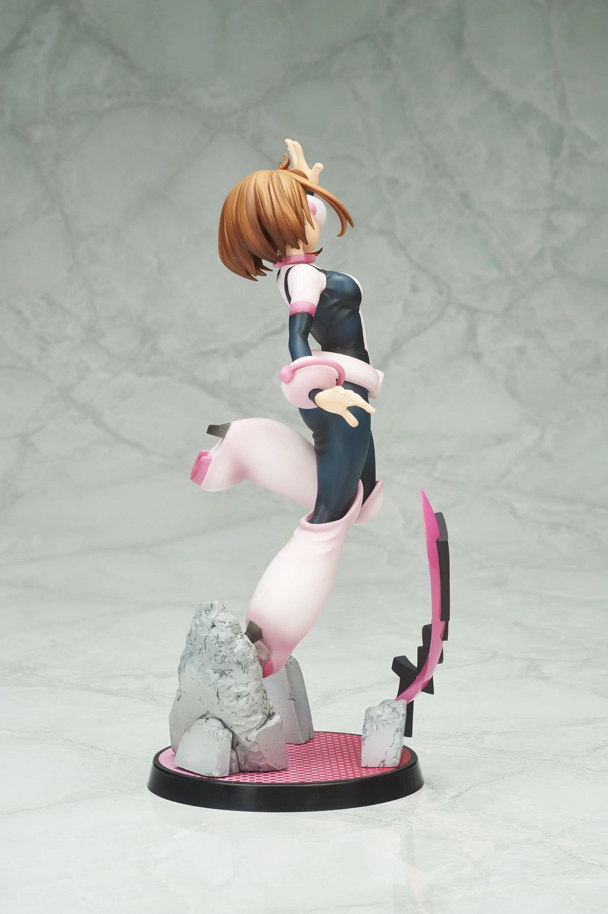 BellFine Ochaco Uraraka Hero Suit Scale Figure 1/8