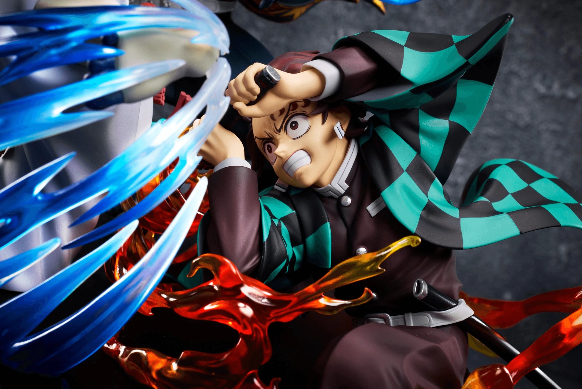 Demon Slayer: Kimetsu no Yaiba Tanjiro Kamado & Giyu Tomioka & Akaza Figure