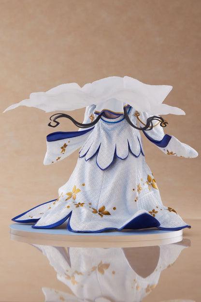 FuRyu Is It Wrong to Try to Pick Up Girls in a Dungeon? Hestia Shiromuku 1/7 Scale Figure