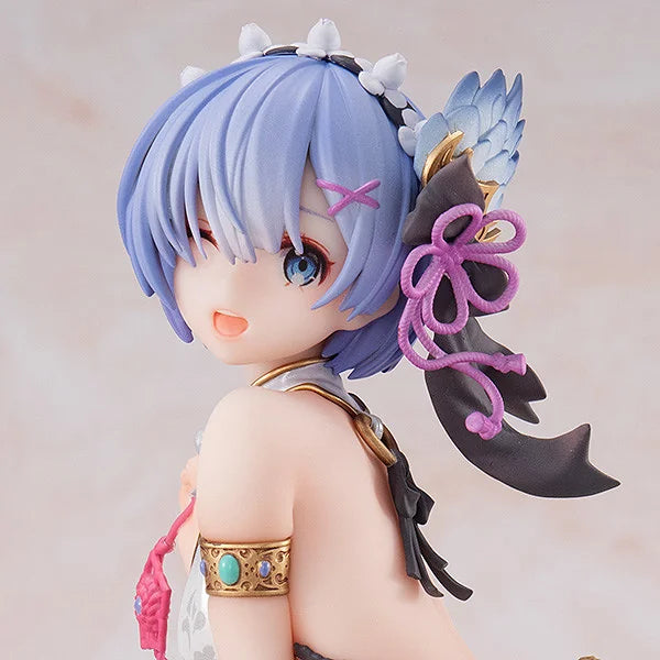KADOKAWA Rem Graceful Beauty Scale Figure
