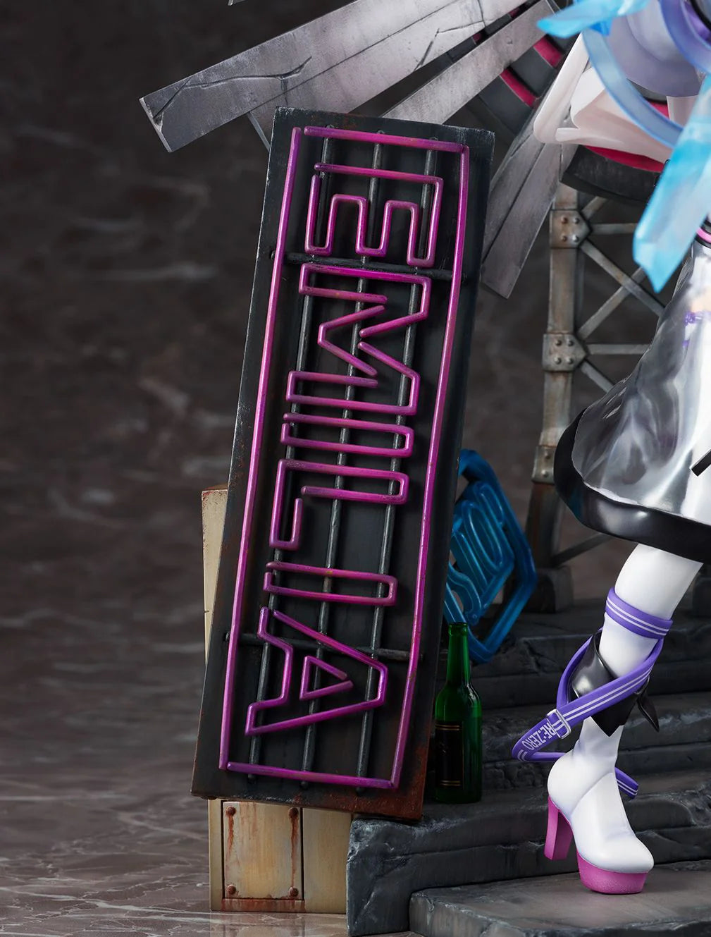 eStream Emilia Neon City Ver. 1/7 Scale Figure