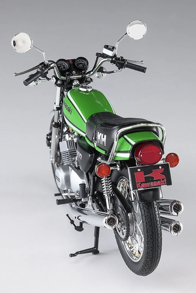 Hasegawa 1:12 Kawasaki KH400-A7 Motorcycle Model Kit