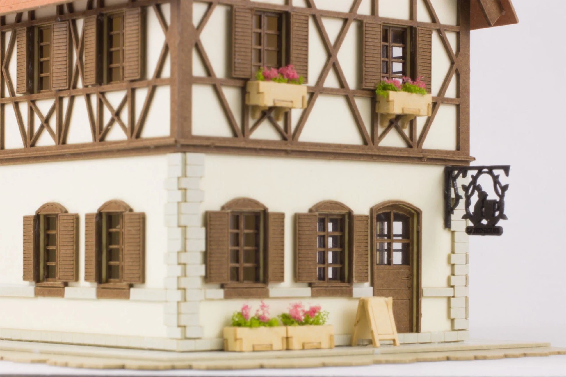 Plum PMOA Paper Kit Rabbit House 1/150 Scale Model Kit