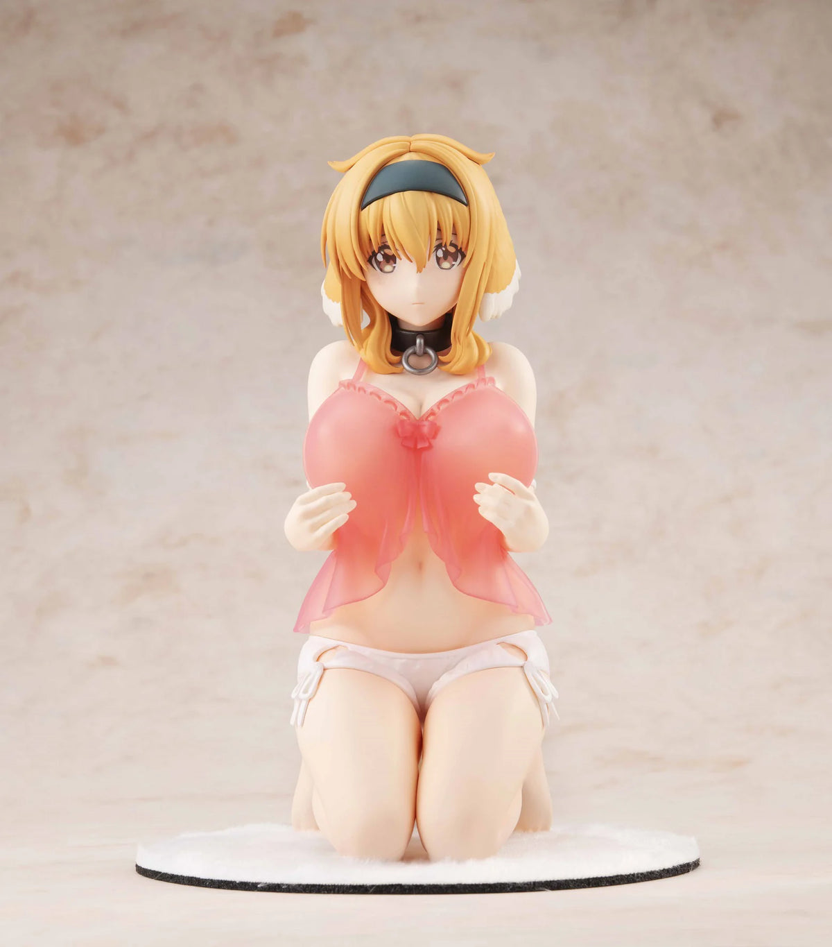 KADOKAWA Harem in the Labyrinth of Another World Roxanne 1/7 Scale Figure