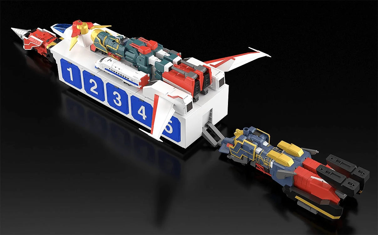 (Rerelease) THE GATTAI Kaiser Carrier - Release Date: 10/2026
