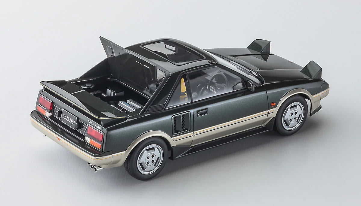 Hasegawa 1:24 Toyota MR2 (AW11) Early Version G-Limited Model Kit