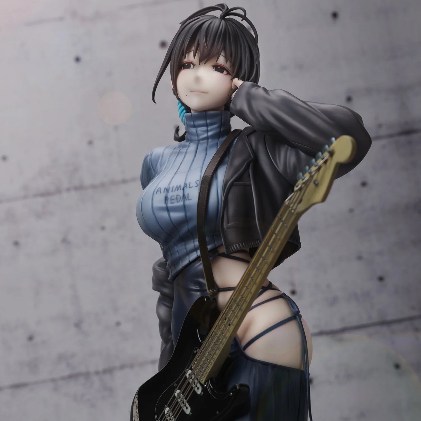 eStream Guitar Meimei 1/7 Scale Figure Backless Dress
