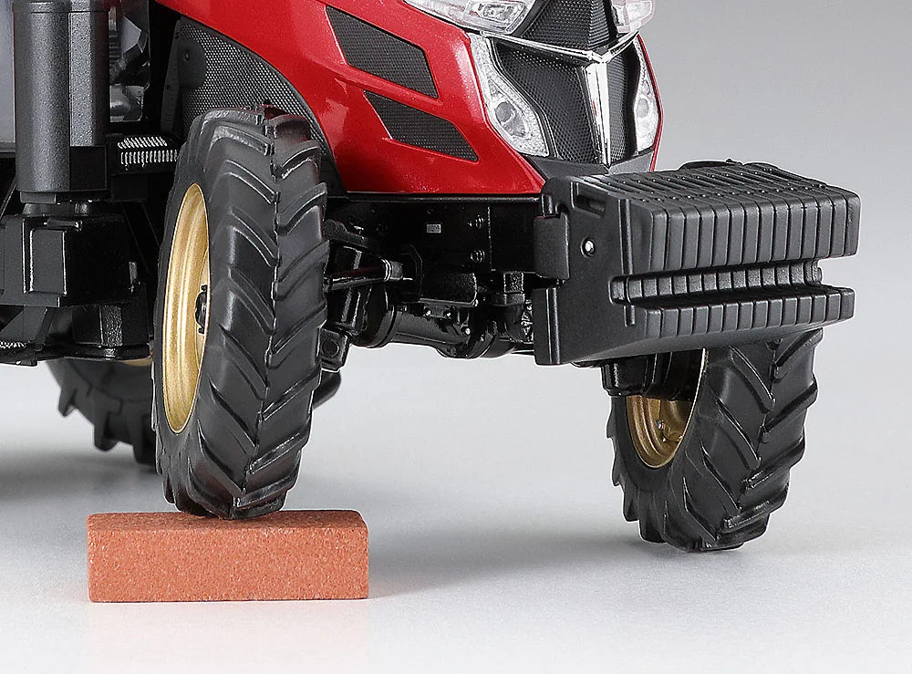 Hasegawa 1:35 Yanmar YT5113A Tractor Model Kit