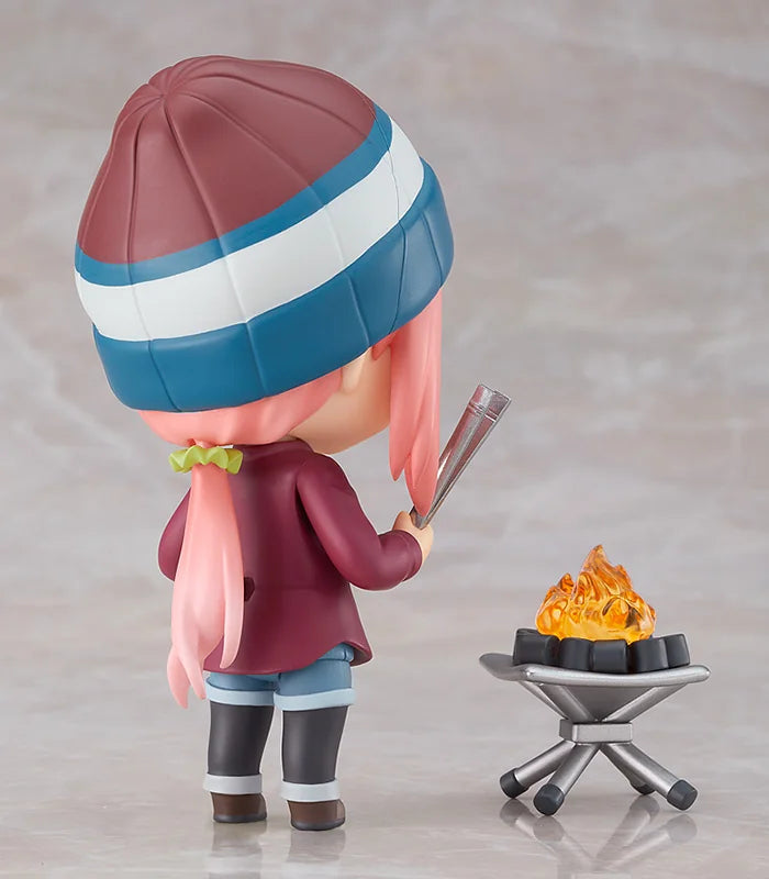 Good Smile Company Nendoroid Nadeshiko Kagamihara Solo Camp Ver. DX Edition Action Figure