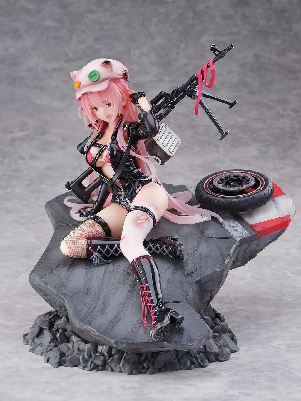 eStream UKM-2000 Heavy Damage Ver. 1/7 Scale Figure
