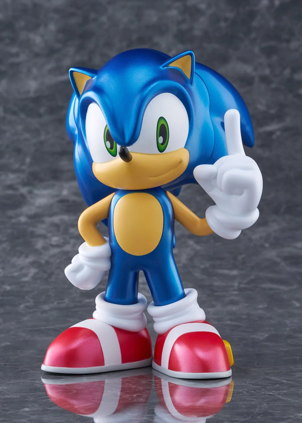 BellFine Sonic the Hedgehog Half Metallic Color PVC Figure