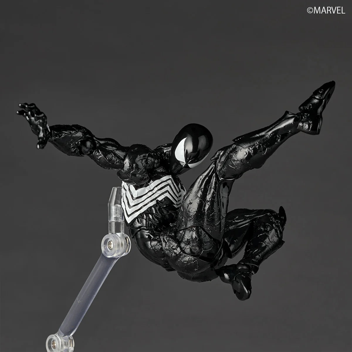 Revoltech Amazing Yamaguchi Symbiote Spider-Man (2027 Reissue)