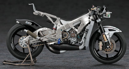 Hasegawa 1:12 Honda RS250RW 2009 WGP250 Champion Model Kit