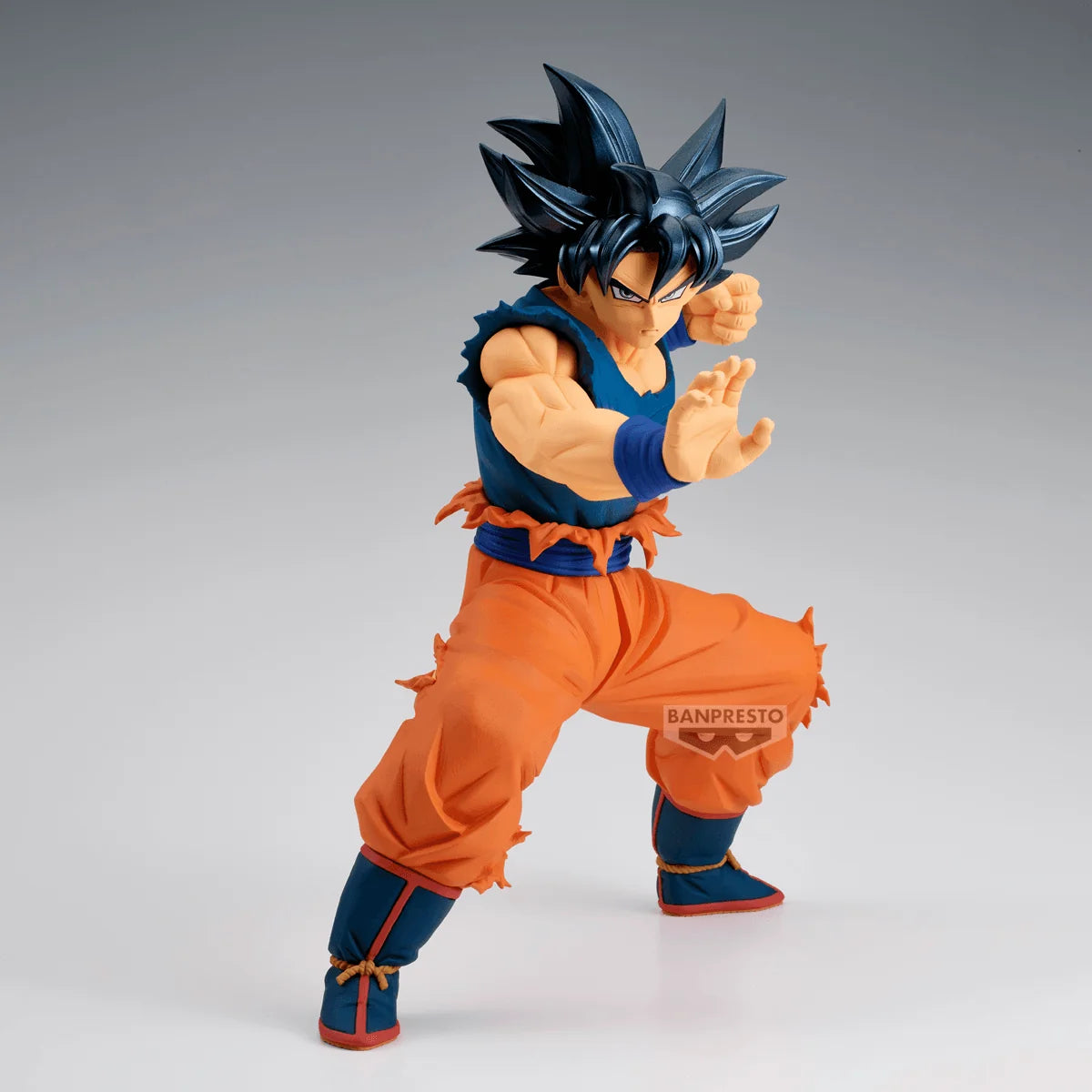 Banpresto Dragon Ball Super Grandista Son Goku III Ultra Instinct Statue