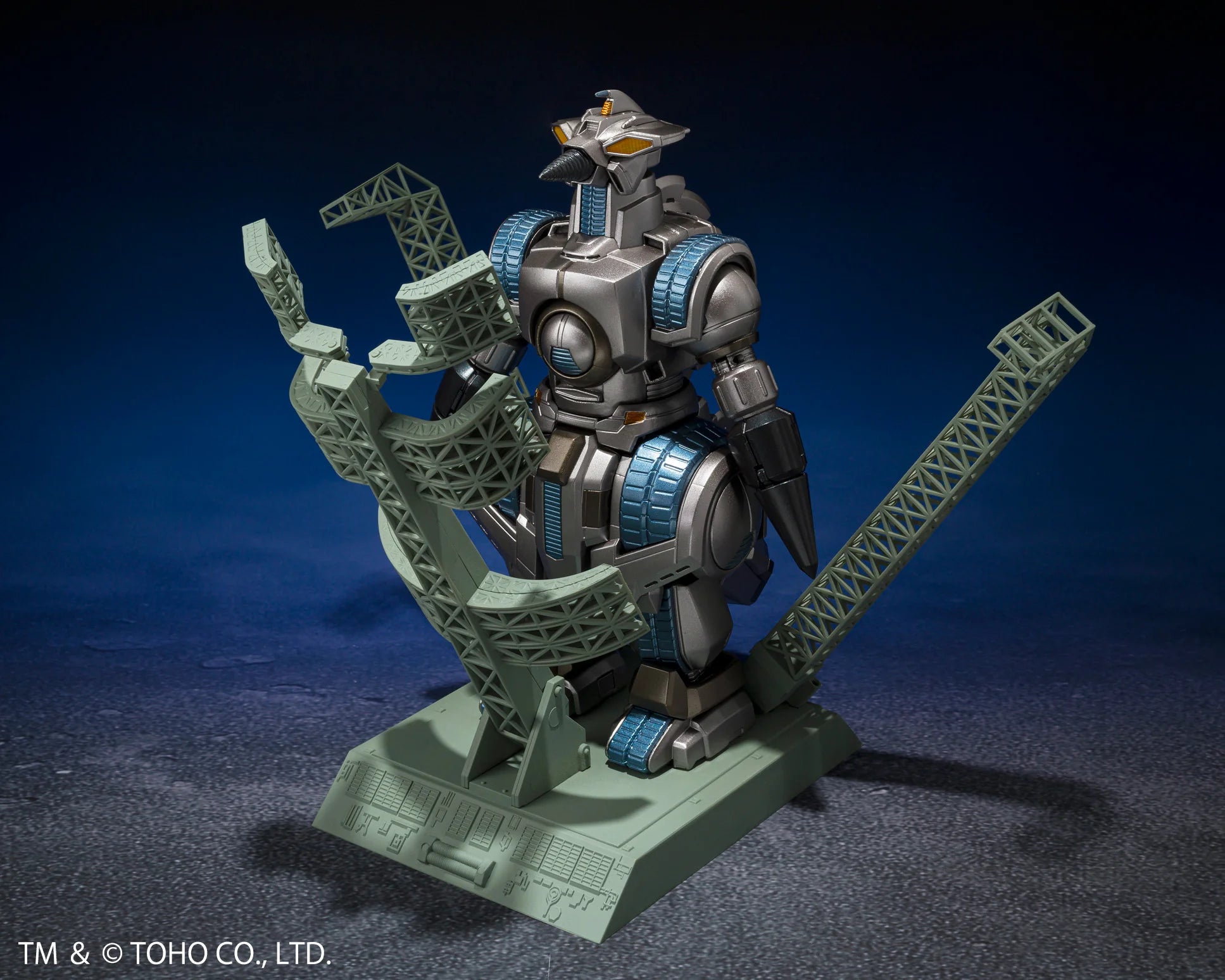 S.H. MonsterArts M.O.G.E.R.A G Force Storage Dock Sally Godzilla vs. Spacegodzilla Model Kit
