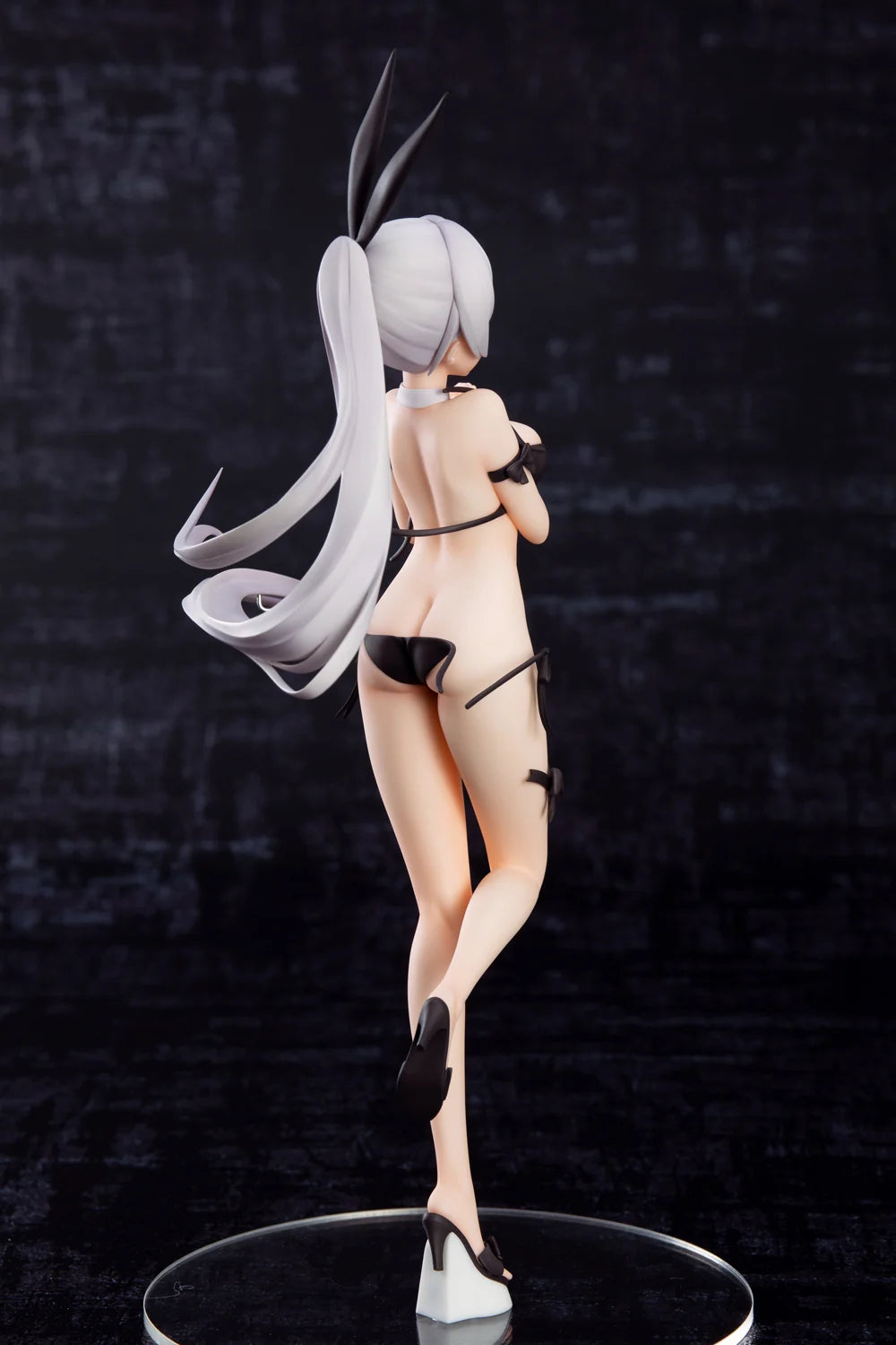 Good Smile Company Girls' Frontline Five-seven Cruise Queen Scale Figure