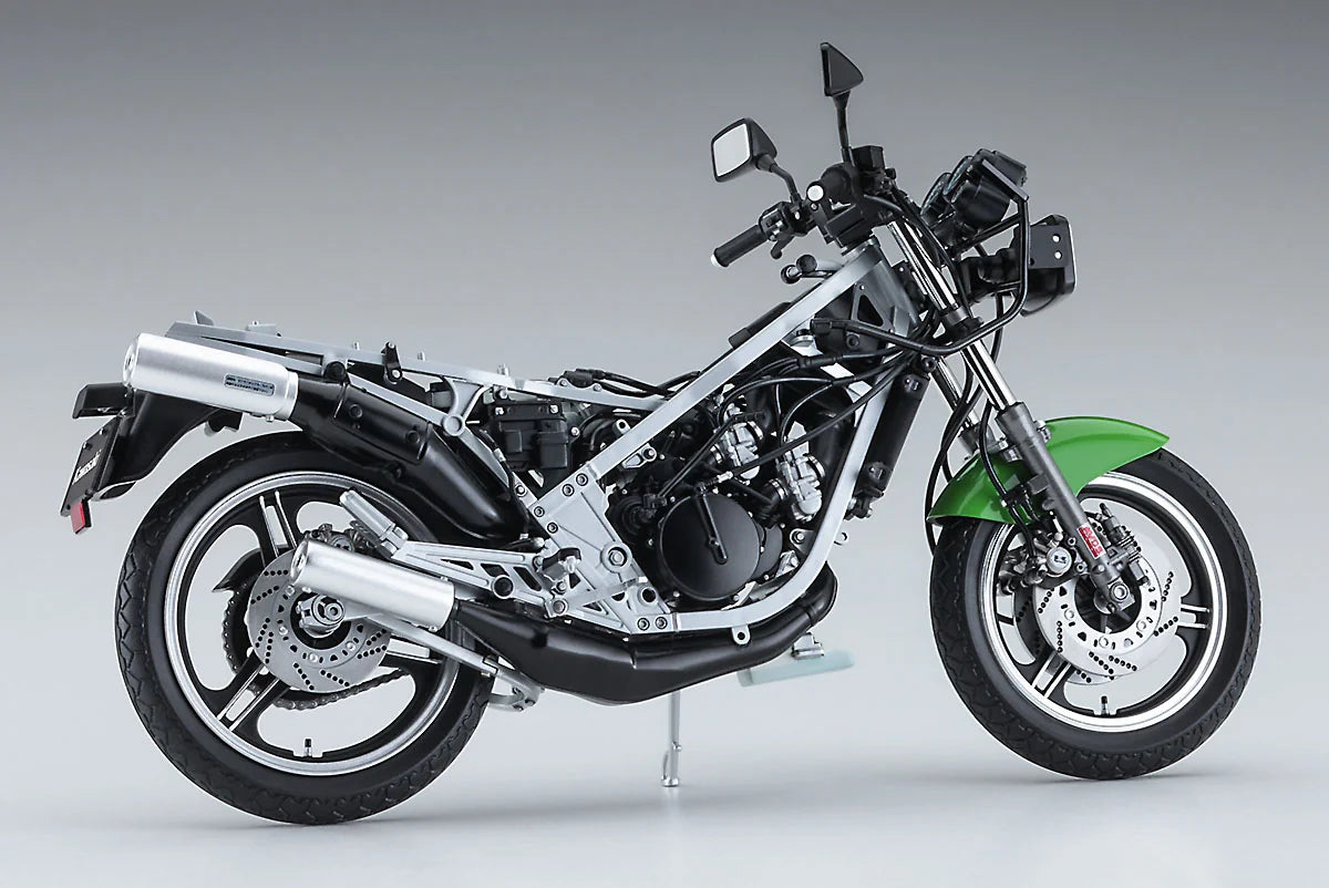 Hasegawa 1:12 Kawasaki KR250 (KR250A) Motorcycle Model Kit