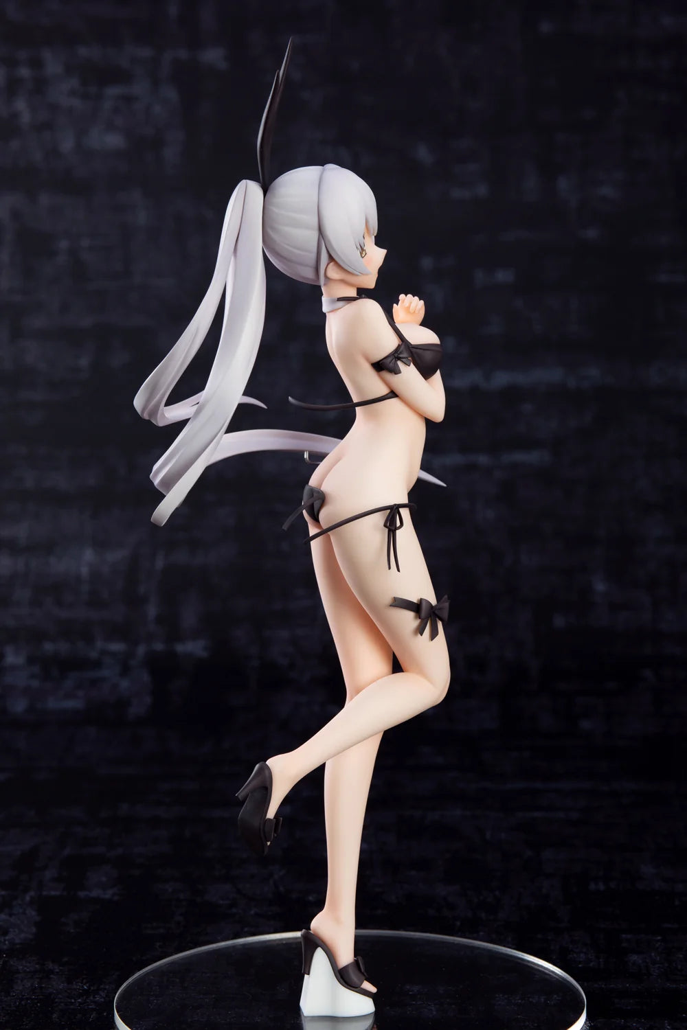 Good Smile Company Girls' Frontline Five-seven Cruise Queen Scale Figure
