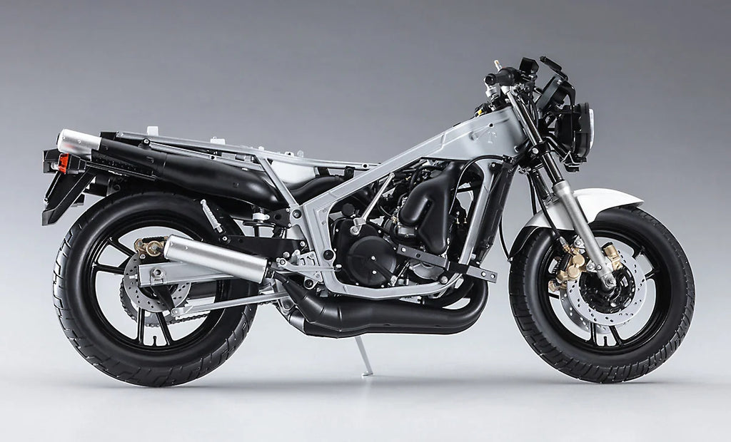 [BK9] 1:12 SUZUKI RG400Γ EARLY VERSION