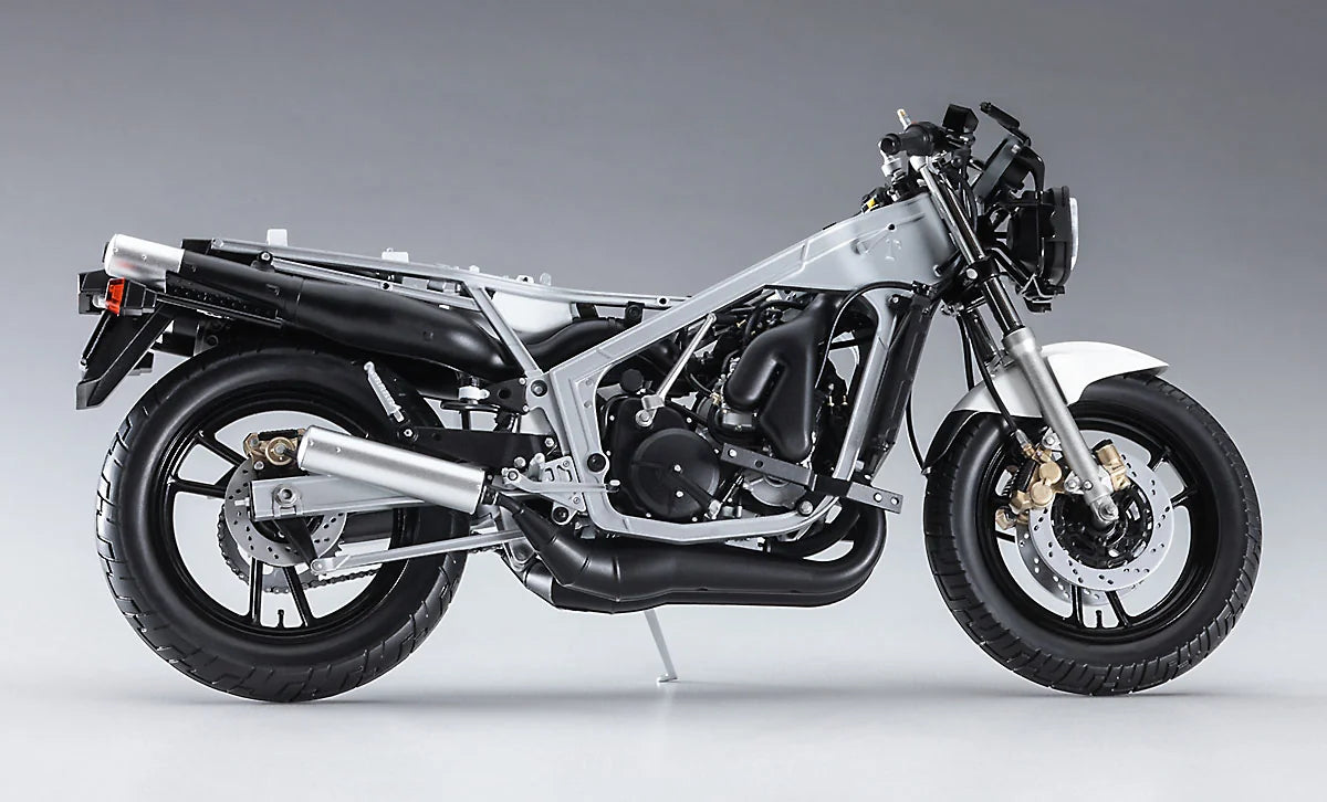 [BK9] 1:12 SUZUKI RG400Γ EARLY VERSION