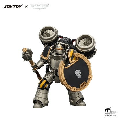Iron Warriors MkII Assault Sergeant with Disintegrator pistol, Power maul & Combat shield
