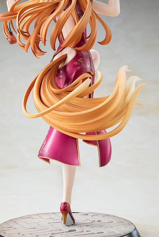 Spice and Wolf Holo Chinese Dress Scale Figure