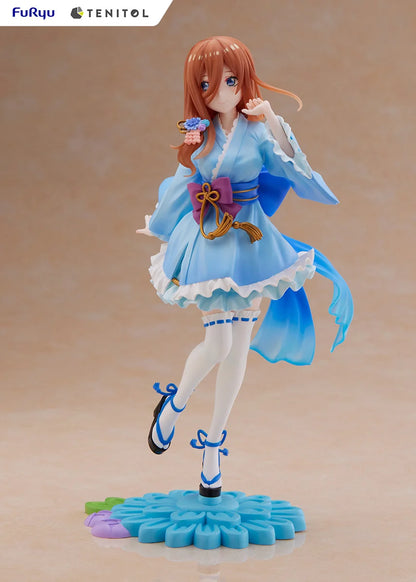 FuRyu Miku The Quintessential Quintuplets Scale Figure