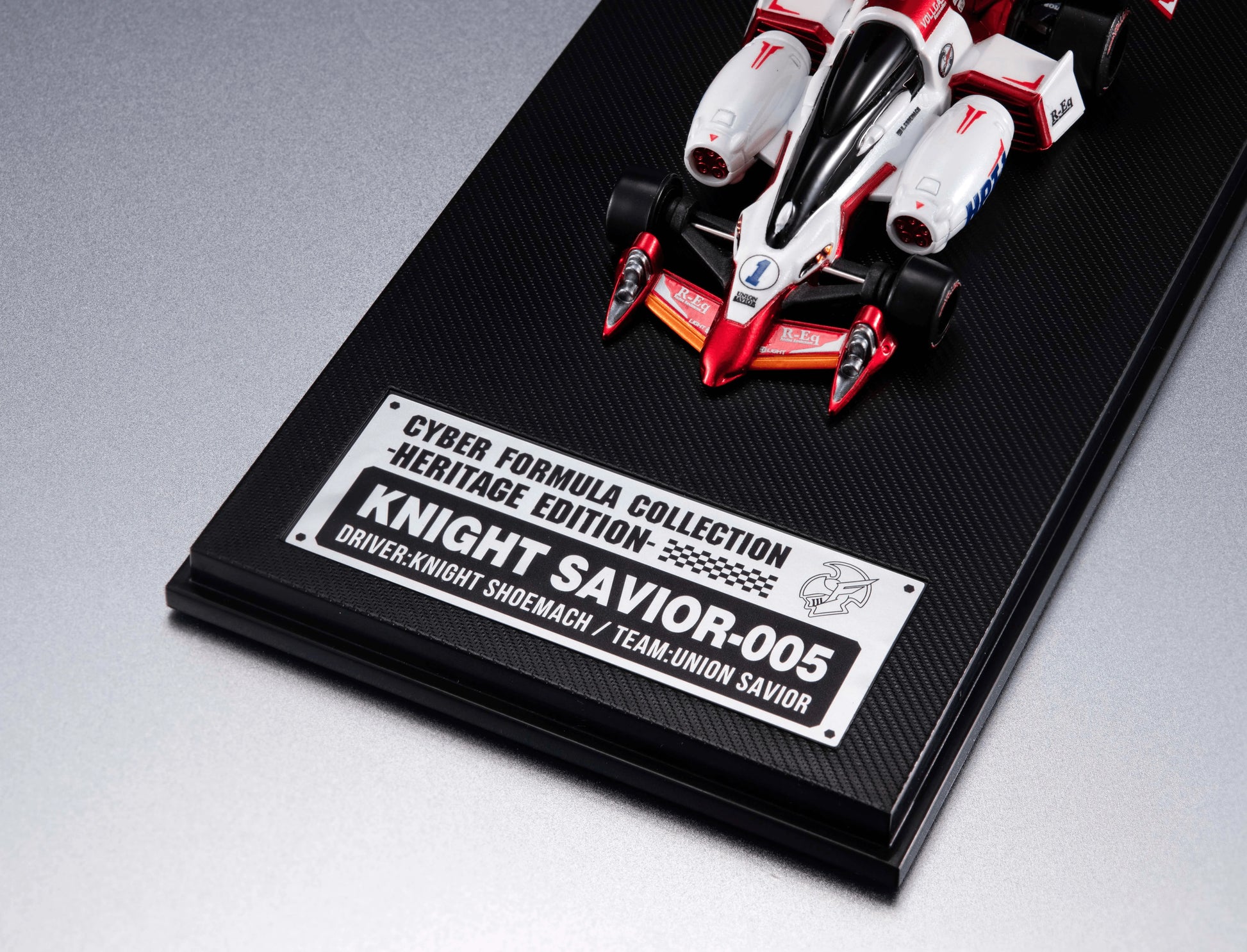 MegaHouse Cyber Formula Knight Savior 005 Model Kit