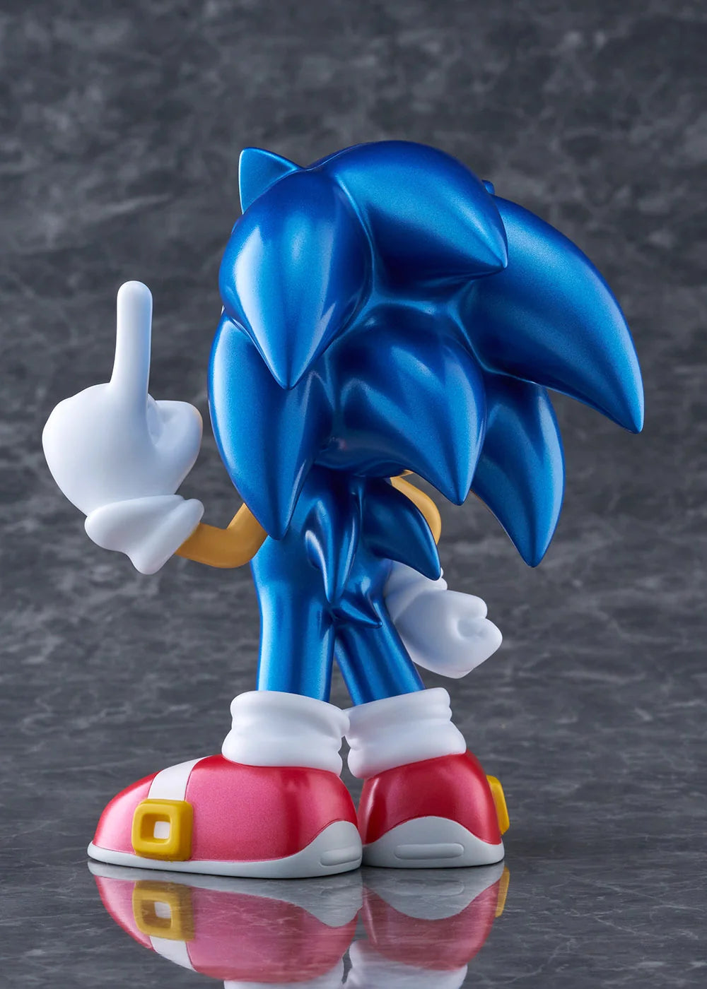 BellFine Sonic the Hedgehog Half Metallic Color PVC Figure