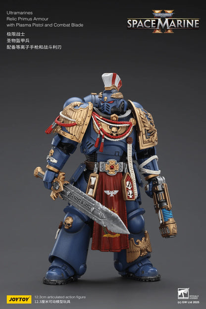 Ultramarines Relic Primus Armour with Plasma Pistol and Combat Blade