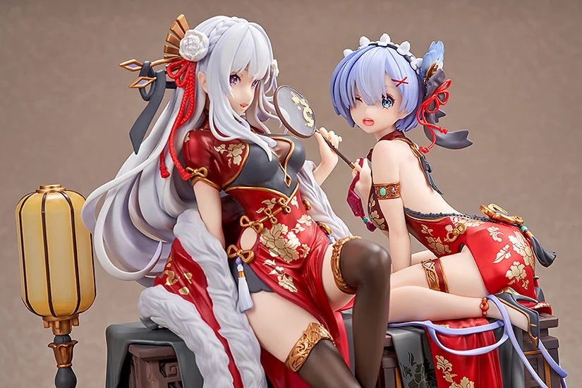 KADOKAWA Emilia Graceful Beauty 2024 New Year Scale Figure