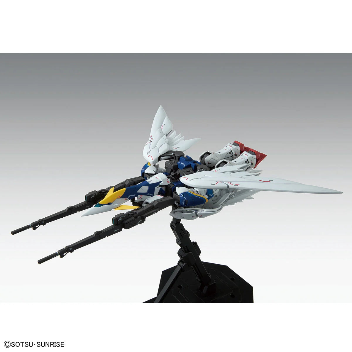 Bandai Hobby MG 1/100 Wing Gundam Zero EW Ver.Ka Model Kit