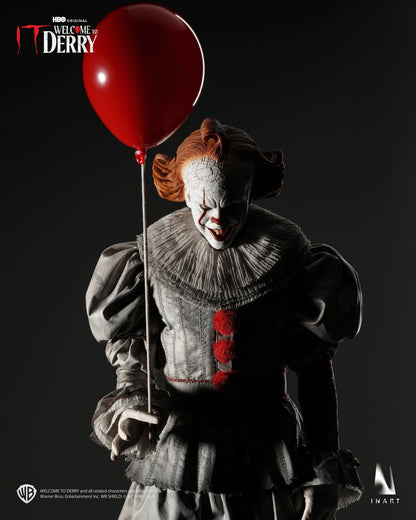 INART - IT: Welcome to Derry Season 1 - Pennywise 1/6 Collectible Figure