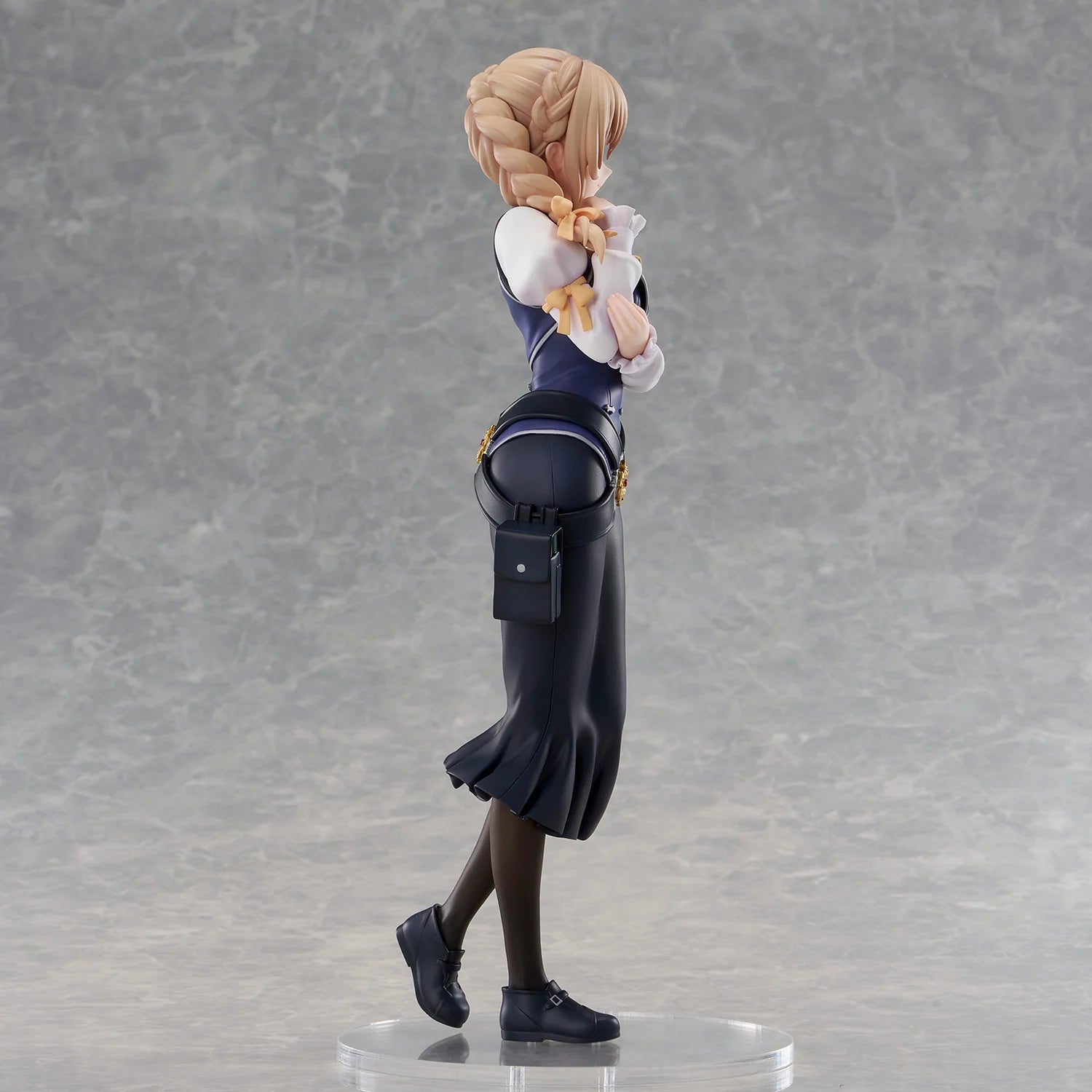 Union Creative Goblin Slayer II Receptionist Scale Figure