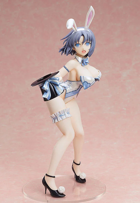 FREEing Yumi Bare Leg Bunny Scale Figure